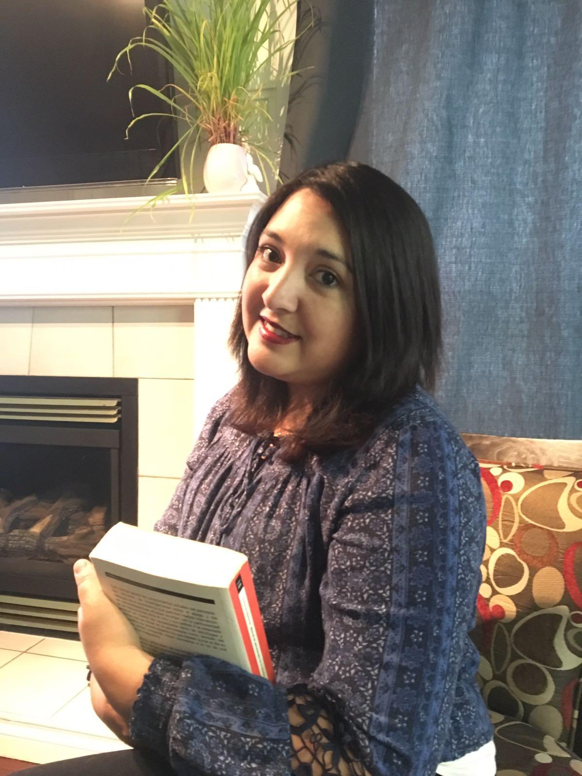 Jorgelina Gill, Counselor/Therapist
